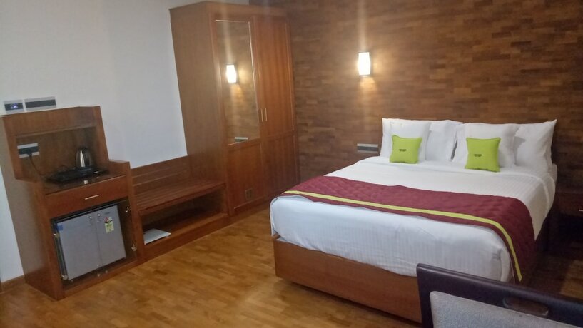 Imagen de la habitación del Hotel JVK Park. Foto 22