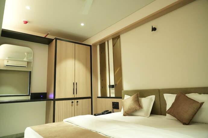 Imagen de la habitación del Hotel JVL By Nexottel. Foto 17