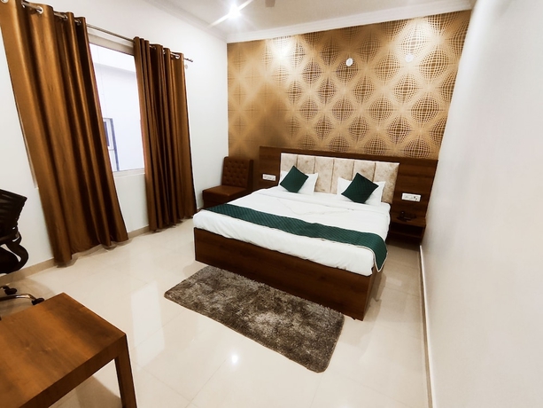 Imagen de la habitación del Hotel JVS Palace. Foto 11