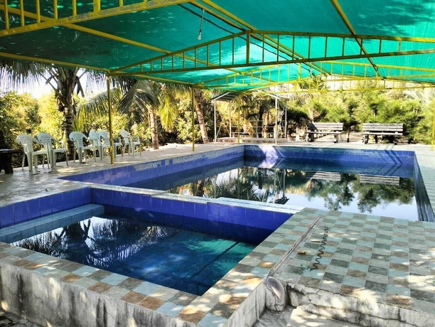 Imagen de la piscina del Hotel JVl Resort By Nexottel. Foto 14