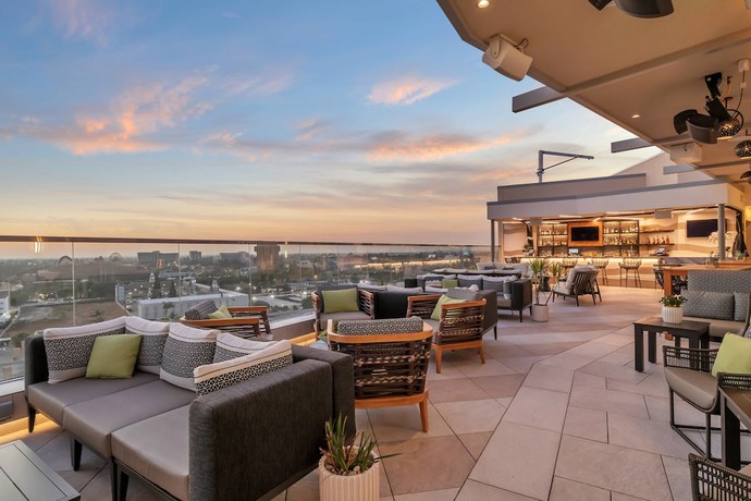 Imagen de la habitación del Hotel JW Marriott Anaheim Resort. Foto 11