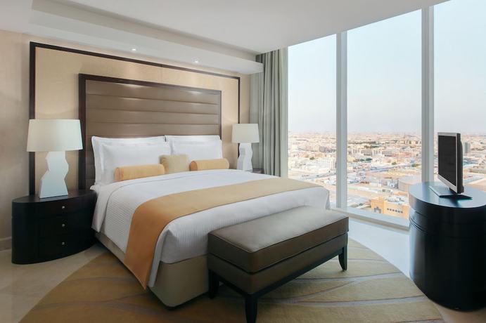 Imagen de la habitación del Hotel JW Marriott Hotel Riyadh. Foto 7