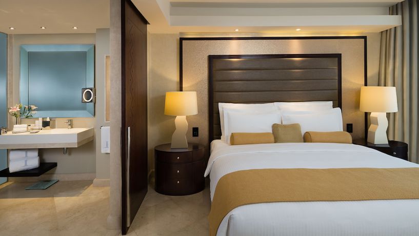 Imagen de la habitación del Hotel JW Marriott Hotel Riyadh. Foto 10