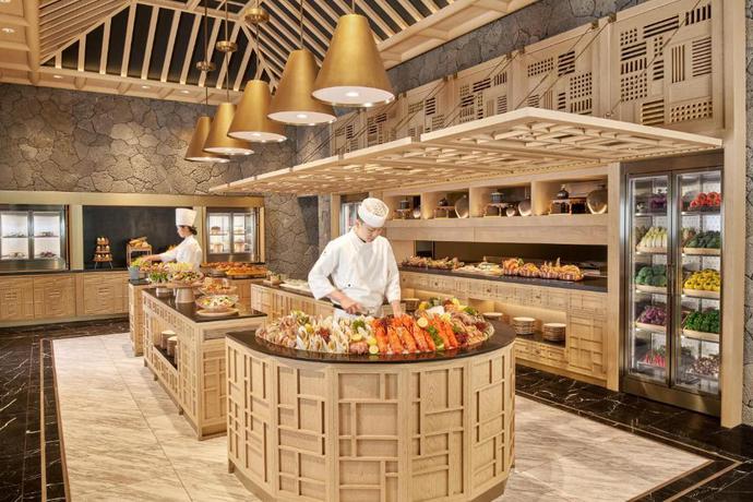 Imagen del bar/restaurante del Hotel JW Marriott Jeju Resort and SPA. Foto 2