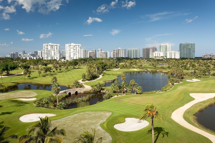 Imagen de la habitación del Hotel JW Marriott Miami Turnberry Resort & Spa. Foto 11