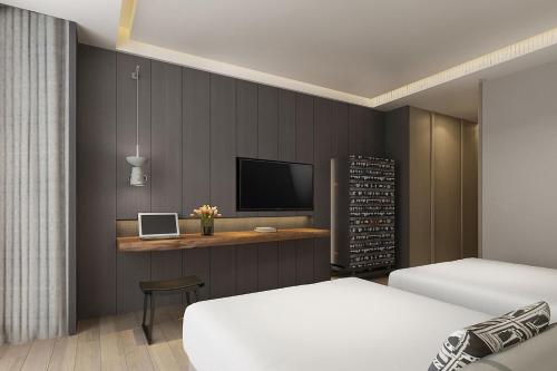 Imagen de la habitación del Hotel JW Marriott Nairobi. Foto 16