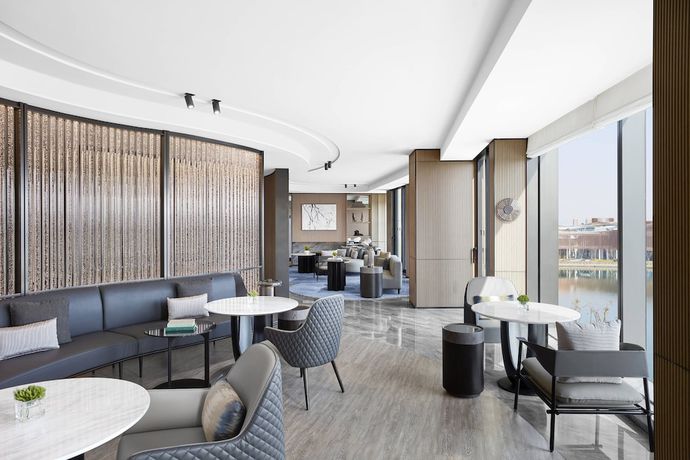 Imagen del bar/restaurante del Hotel JW Marriott Shanghai Fengxian. Foto 3