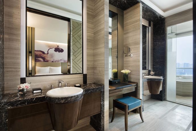 Imagen de la habitación del Hotel JW Marriott Shenzhen Bao'an. Foto 7