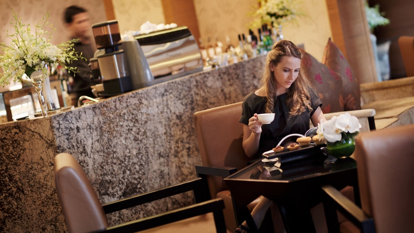 Imagen del bar/restaurante del Hotel JW Marriott and Suites Saigon. Foto 2