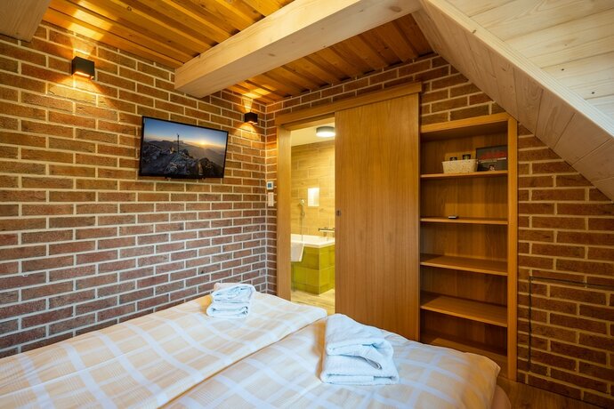 Imagen general del Hotel Jánošíkov Dvor. Foto 5