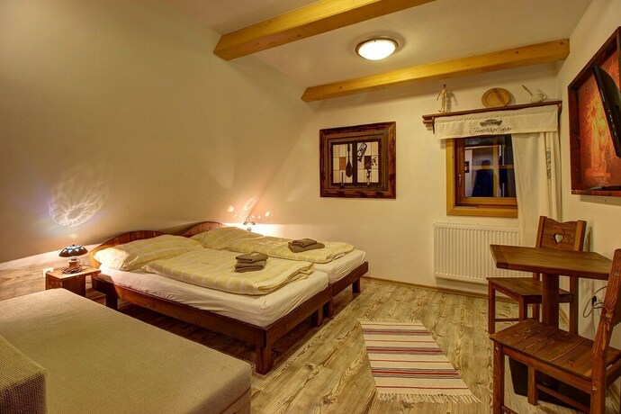 Imagen de la habitación del Hotel Jánošíkov Dvor. Foto 33