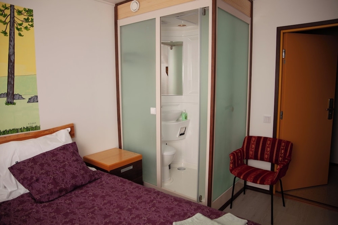 Imagen de la habitación del Hotel Jaala. Foto 4