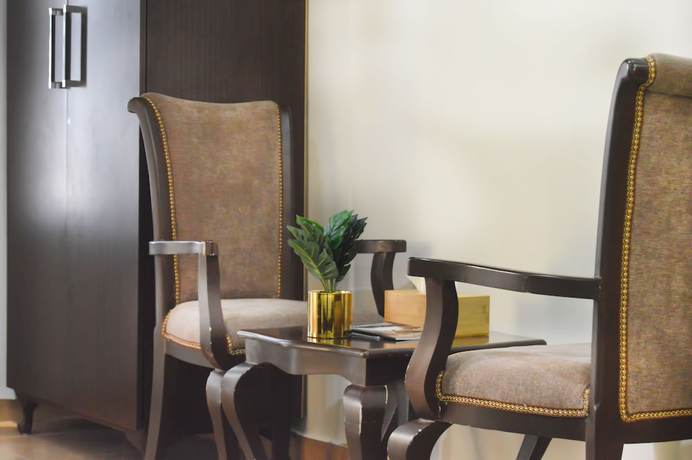 Imagen de la habitación del Hotel Jabal Al Akhdar Grand Hotel. Foto 9