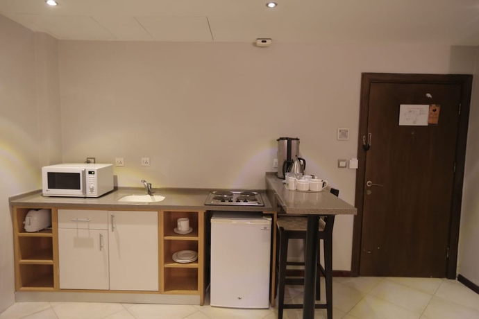 Imagen de la habitación del Hotel Jabal Amman. Foto 17