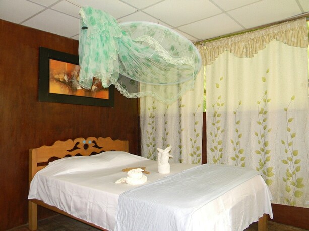 Imagen de la habitación del Hotel Jacamar Lodge Expeditions. Foto 14