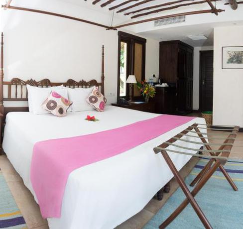 Imagen general del Hotel Jacaranda Indian Ocean Beach Resort, Gombato. Foto 4