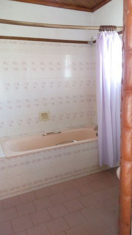 Imagen de la habitación del Hotel Jacaranda Lake Elementaita Lodge. Foto 9