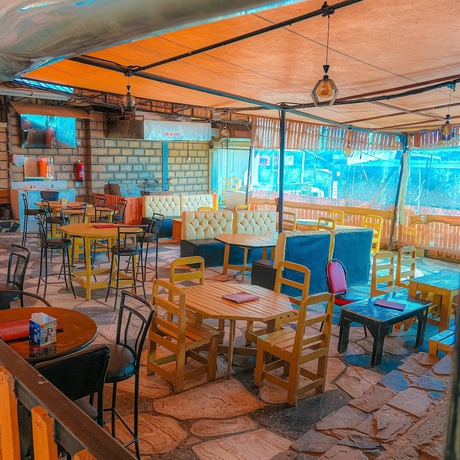 Imagen del bar/restaurante del Hotel Jacaranda Luxury Suites. Foto 4