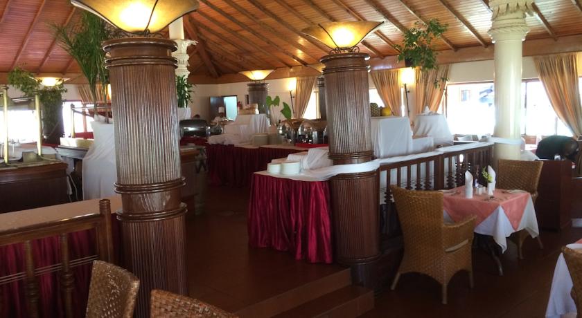 Imagen del bar/restaurante del Hotel Jacaranda Nairobi. Foto 2