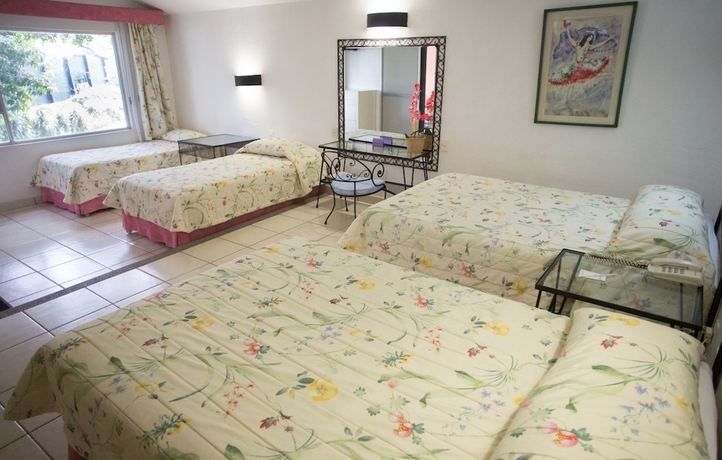 Imagen de la habitación del Hotel Jacarandas, Cuernavaca. Foto 9