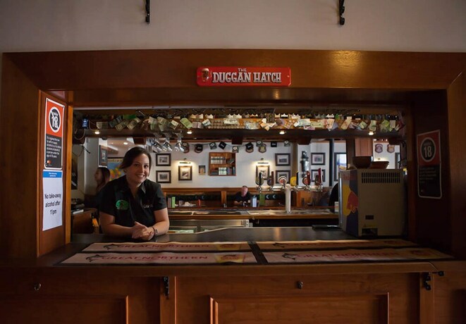 Imagen de los interiores del Hotel Jack Duggans Irish Pub. Foto 19