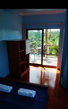 Imagen de los exteriores del Hotel Jackaroo Treehouse Mission Beach. Foto 12