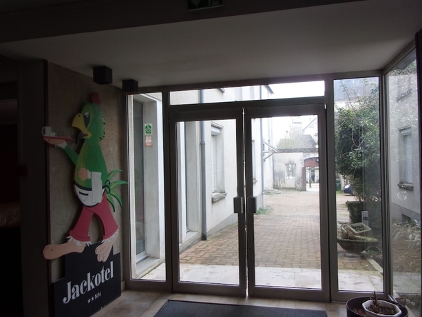 Imagen de los interiores del Hotel Jackotel Orleans. Foto 11