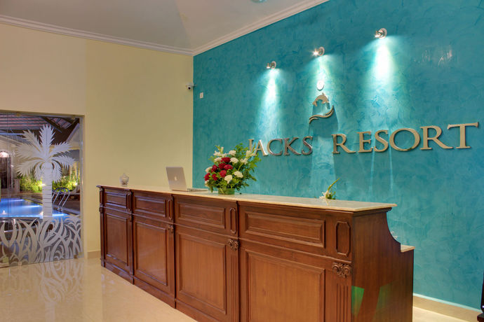 Imagen de los interiores del Hotel Jacks Resort. Foto 6