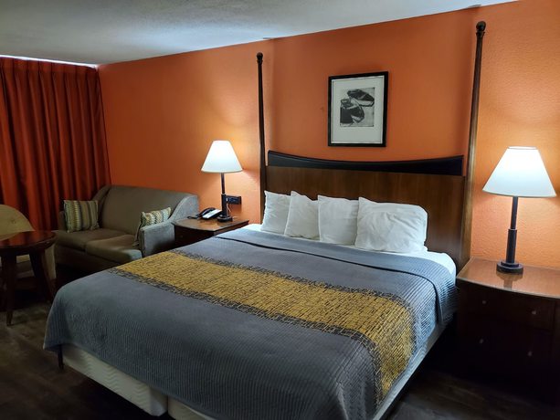 Imagen de la habitación del Hotel Jackson And Convention Center. Foto 5