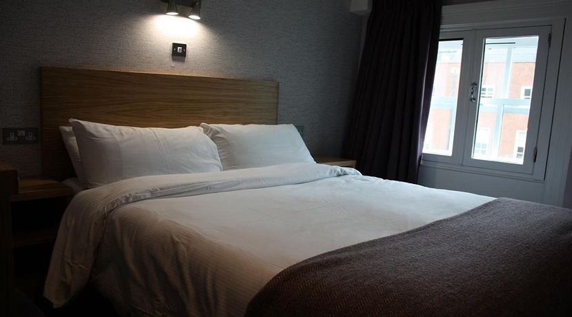 Imagen de la habitación del Hotel Jackson Court. Foto 3