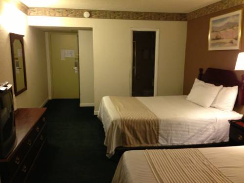 Imagen general del Hotel Jackson, MACOMB. Foto 1