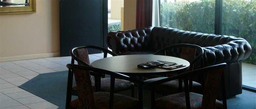 Imagen de los interiores del Hotel Jacksons Motor Inn. Foto 13
