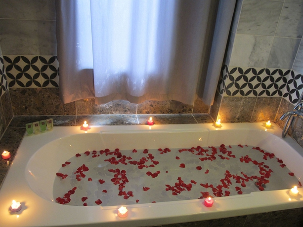 Imagen de la habitación del Hotel Jacosmo and Spa. Foto 3