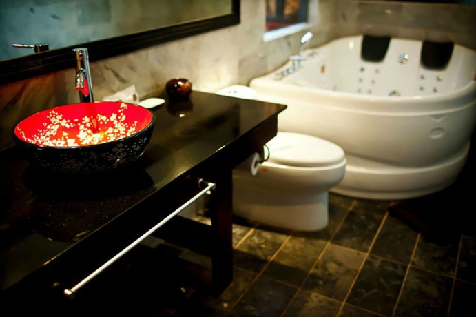 Imagen de la habitación del Hotel Jacosmo and Spa. Foto 4