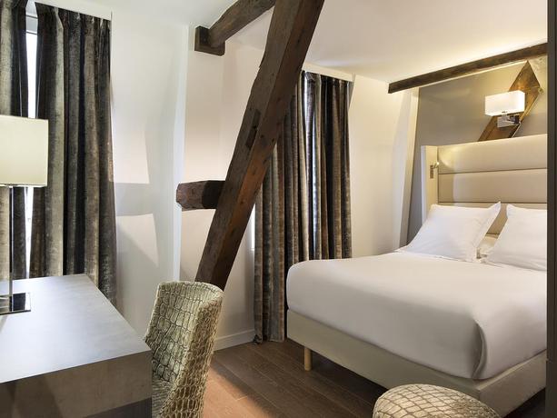 Imagen general del Hotel Jacques De Molay. Foto 3