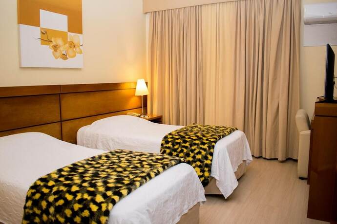 Imagen general del Hotel Jacques Georges Business. Foto 1