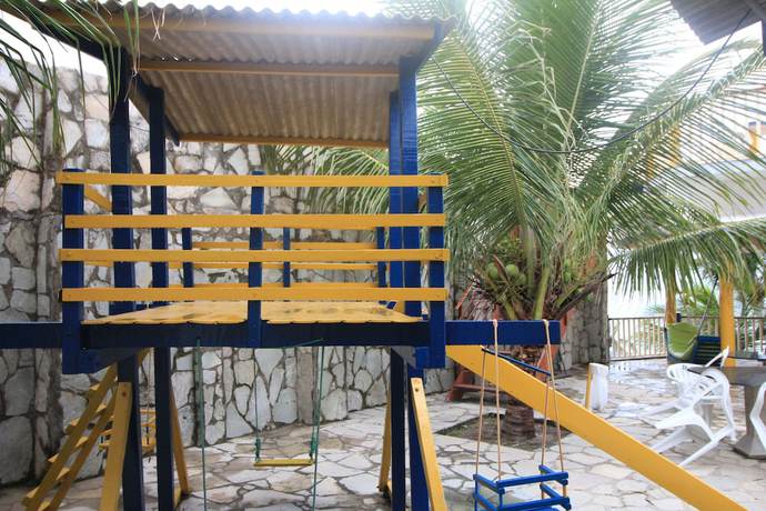 Imagen de los exteriores del Hotel Jacuma\'s Lodge. Foto 12