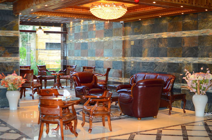 Imagen de los interiores del Hotel Jad Suites. Foto 15