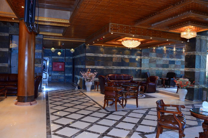 Imagen de los exteriores del Hotel Jad Suites. Foto 9