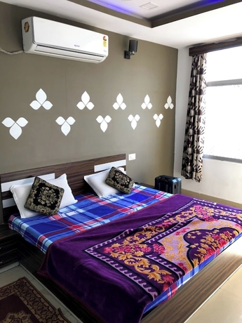 Imagen de la habitación del Hotel Jadav Chittorgarh. Foto 5