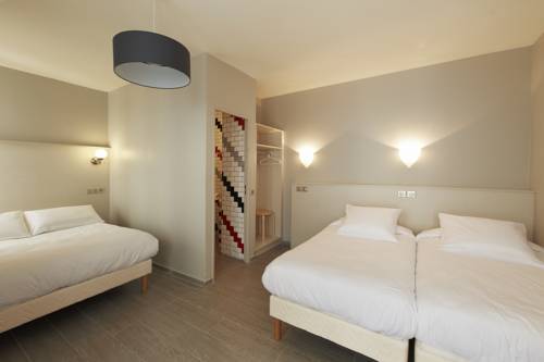 Imagen de la habitación del Hotel Jade, Aeropuerto París Orly. Foto 5