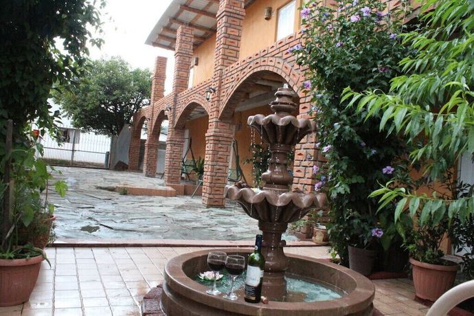 Imagen de los exteriores del Hotel Jade Cerocahui. Foto 8