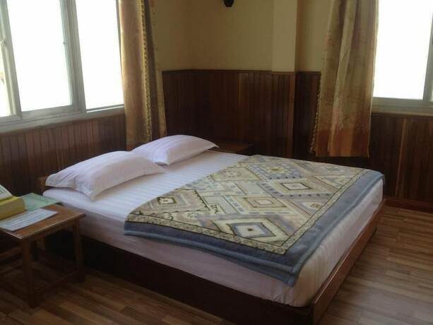 Imagen general del Hotel Jade Garden, Bago (Pegu). Foto 2