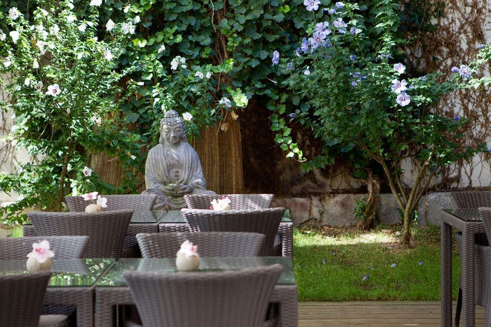 Imagen de los exteriores del Hotel Jade, Ginebra. Foto 13