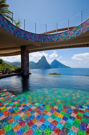 Imagen de la piscina del Hotel Jade Mountain Resort. Foto 10