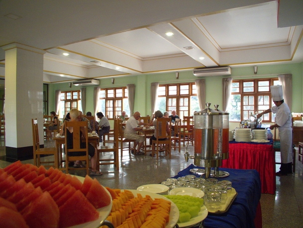 Imagen del bar/restaurante del Hotel Jade Royal. Foto 5