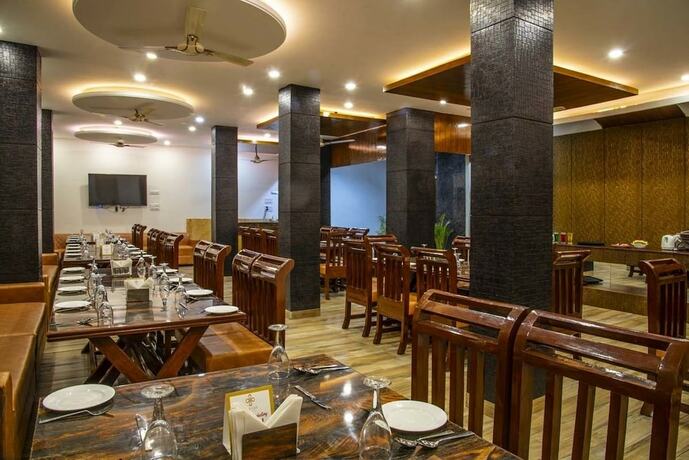 Imagen del bar/restaurante del Hotel Jade Vine Resort. Foto 14