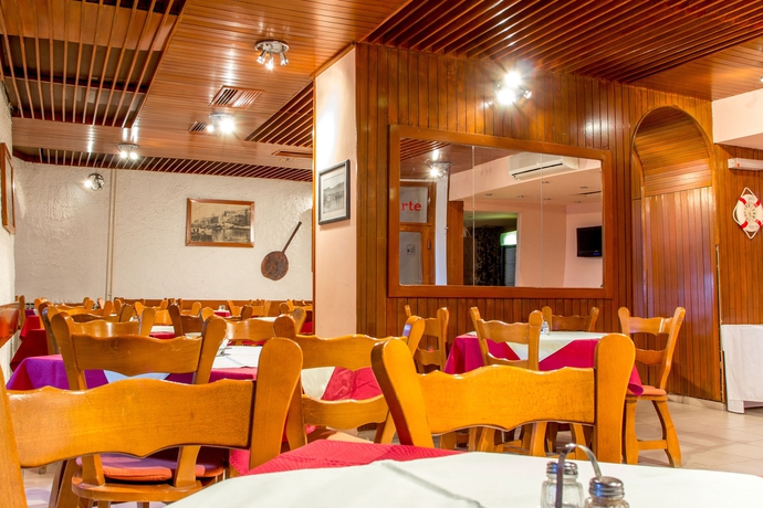 Imagen del bar/restaurante del Hotel Jadran, Sibenik. Foto 4