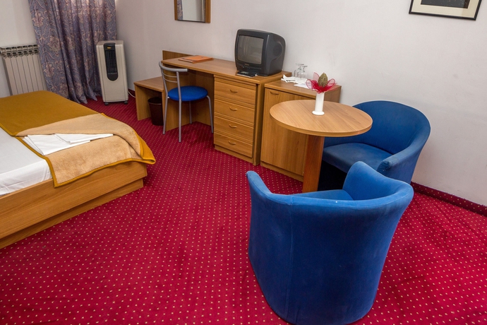 Imagen de la habitación del Hotel Jadran, Sibenik. Foto 13