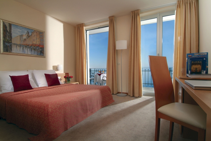 Imagen de la habitación del Hotel Jadran, a Tribute Portfolio Hotel. Foto 8